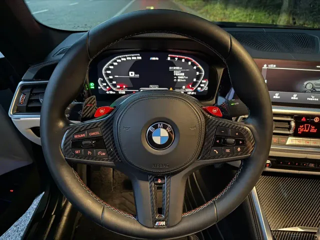 BMW M4 — Фото автомобиля 9