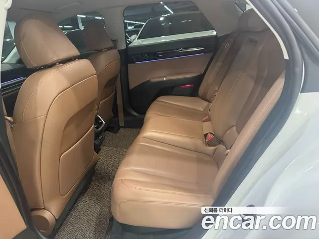 Hyundai Grandeur GN7 — Фото автомобиля 13