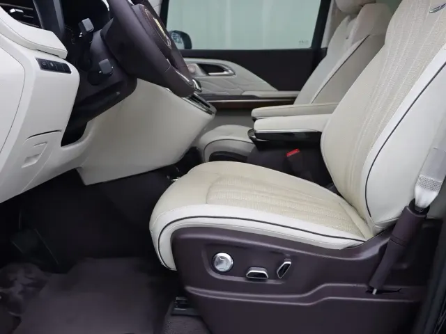 Hongqi Hongqi HQ9 2023 2.0T Smart Connect Flagship — Фото автомобиля 5
