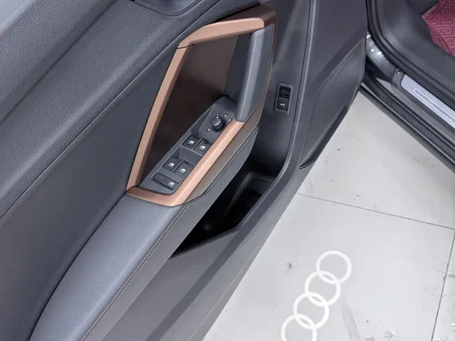 Audi Q3 — Фото автомобиля 22