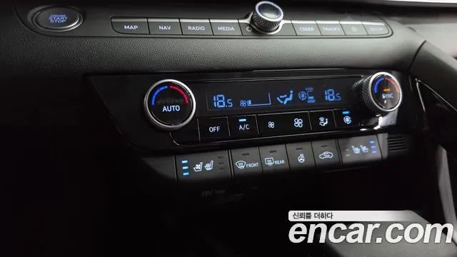 Hyundai Avante CN7 — Фото автомобиля 29