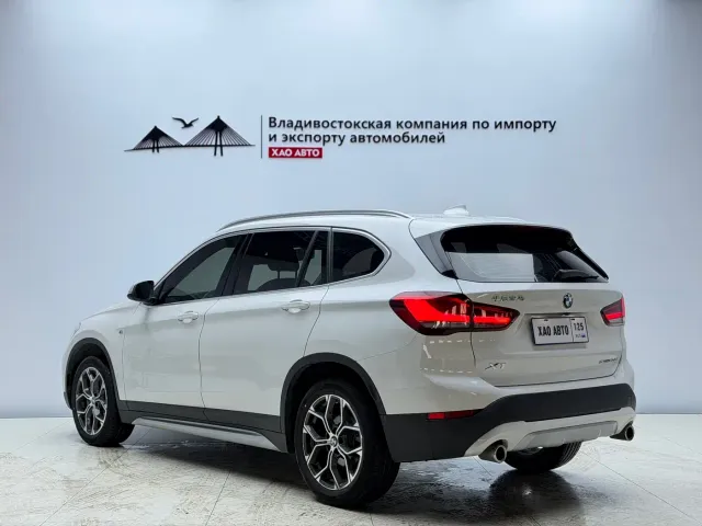 BMW X1 — Фото автомобиля 4