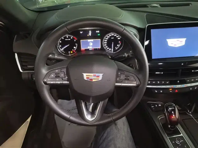 Cadillac CT5 — Фото автомобиля 6