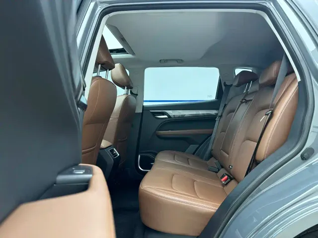 Geely Vision X6 — Фото автомобиля 9