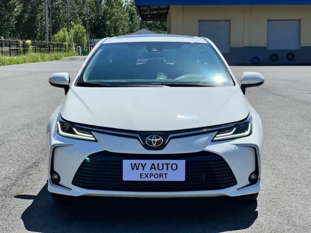 Toyota Corolla — Фото автомобиля 2