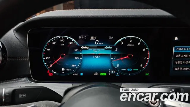 Mercedes-Benz E-Class — Фото автомобиля 8