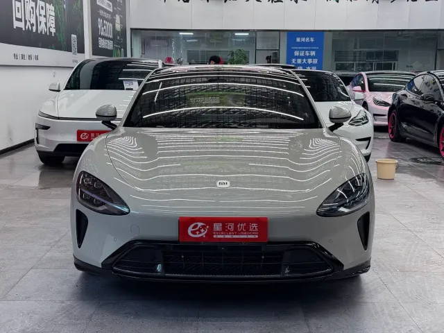 Xiaomi SU7 — Фото автомобиля 2