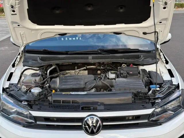 Volkswagen Polo — Фото автомобиля 13