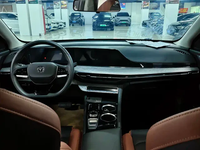 Changan Eado — Фото автомобиля 5