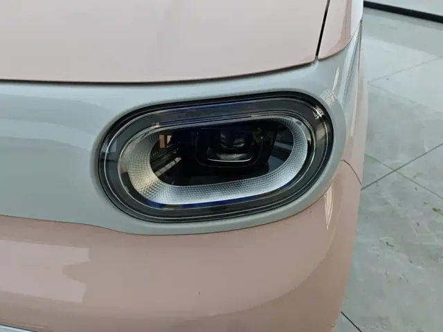 Wuling Hongguang Mini EV — Фото автомобиля 5