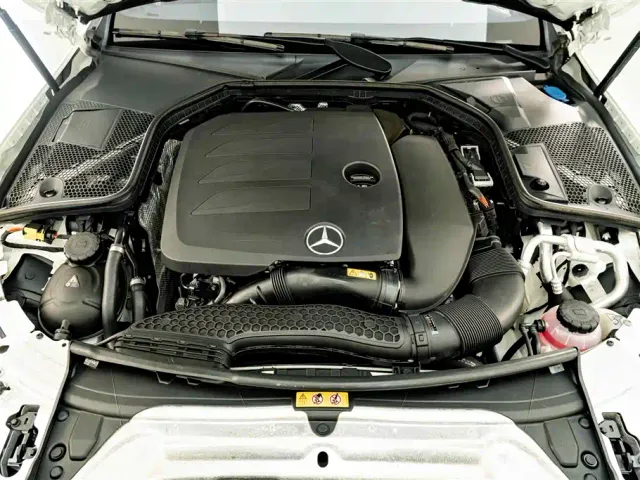 Mercedes-Benz C-Class — Фото автомобиля 22