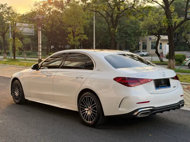 Mercedes-Benz C-Class — Фото автомобиля 10