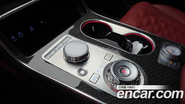Genesis GV80 — Фото автомобиля 8