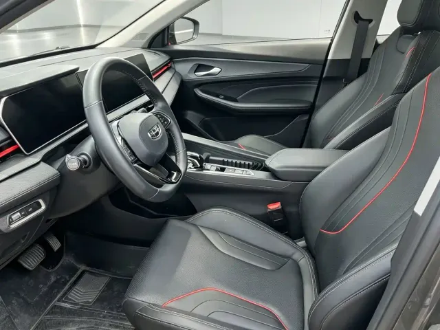Geely Binrui — Фото автомобиля 5