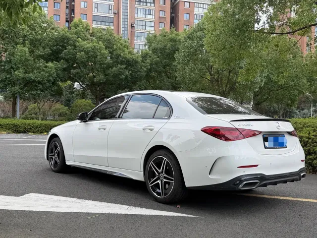 Mercedes-Benz C-Class — Фото автомобиля 11