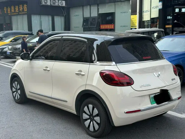 Wuling Motors Wuling Bingo 2025 Model 333km Smart Connect — Фото автомобиля 3