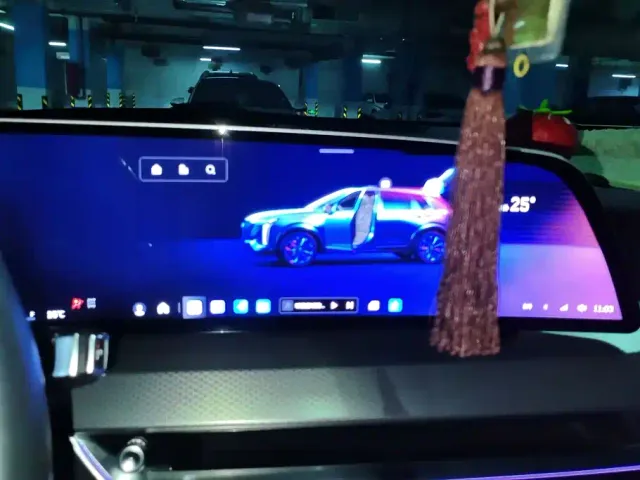 Cadillac XT5 — Фото автомобиля 13
