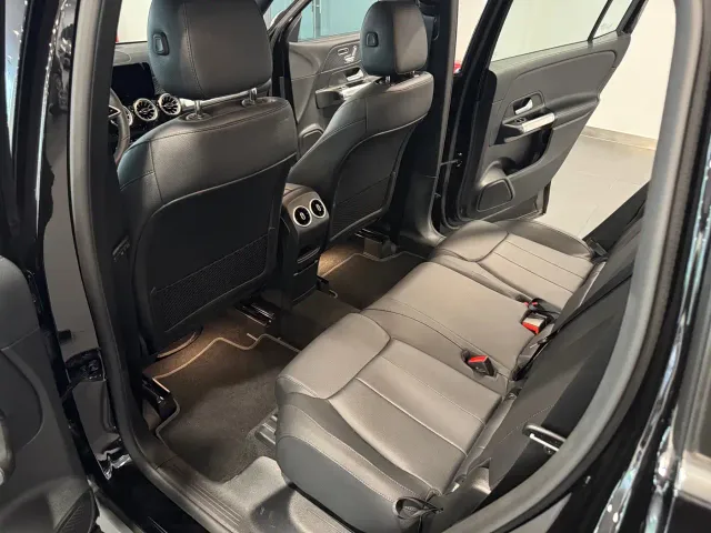 Mercedes-Benz GLB-Class — Фото автомобиля 8