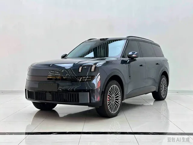 Фотография автомобиля — Lynk & Co 900