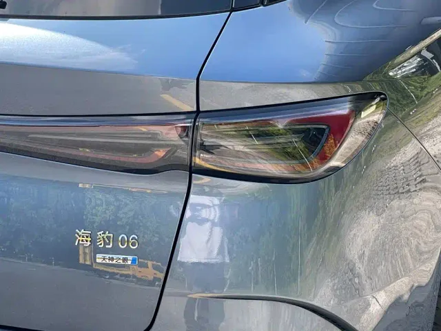 BYD Seal 06 DM-i Touring — Фото автомобиля 27