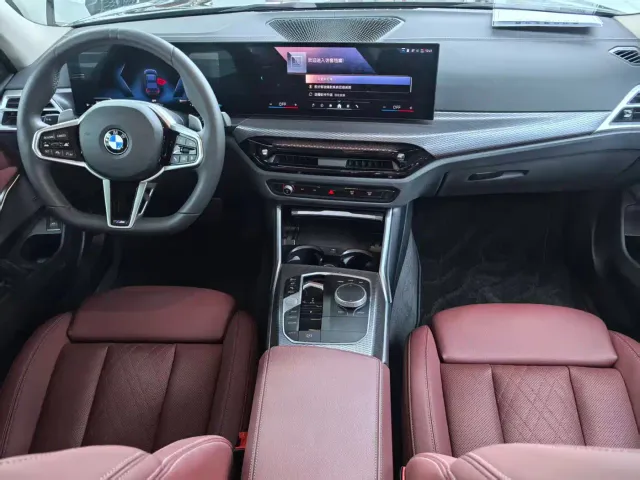 BMW 3 Series — Фото автомобиля 4