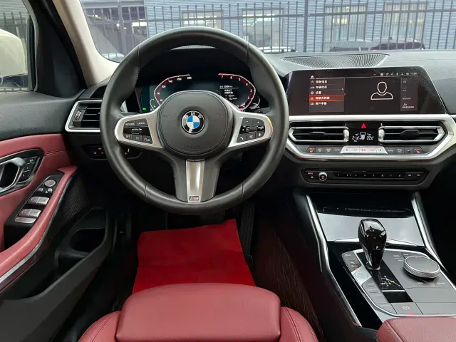 BMW 3 Series — Фото автомобиля 13