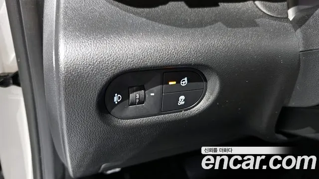 Hyundai Casper Casper Essential Light — Фото автомобиля 14
