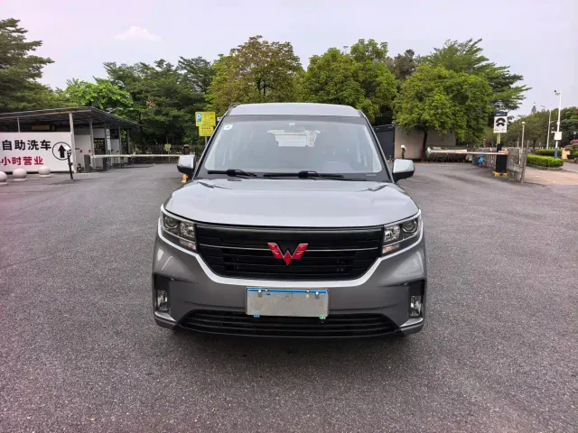 Wuling Zhengcheng — Фото автомобиля 2