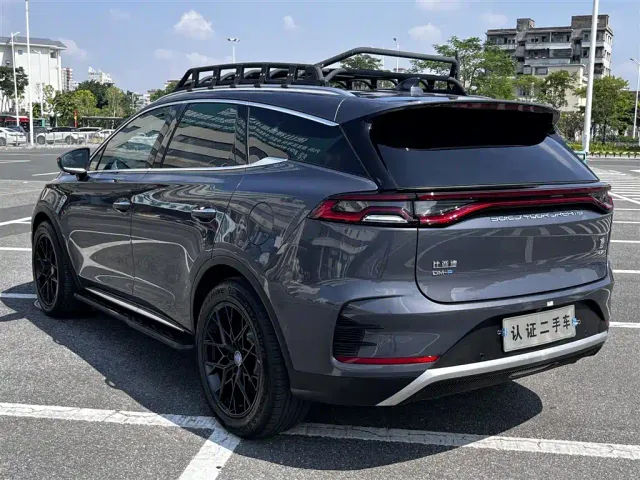 BYD Tang — Фото автомобиля 22