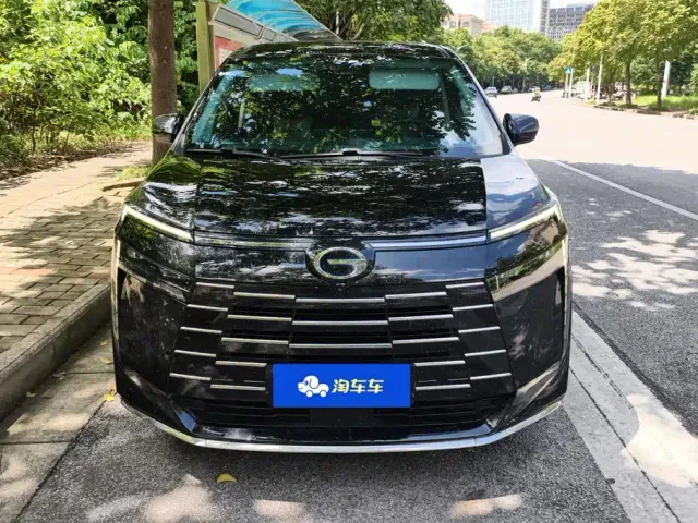 GAC Trumpchi E8 — Фото автомобиля 2