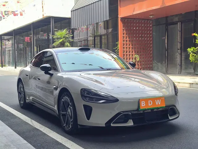 Xiaomi SU7 — Фото автомобиля 3