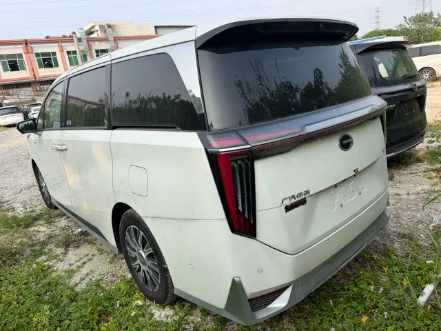 GAC Trumpchi E9 — Фото автомобиля 4