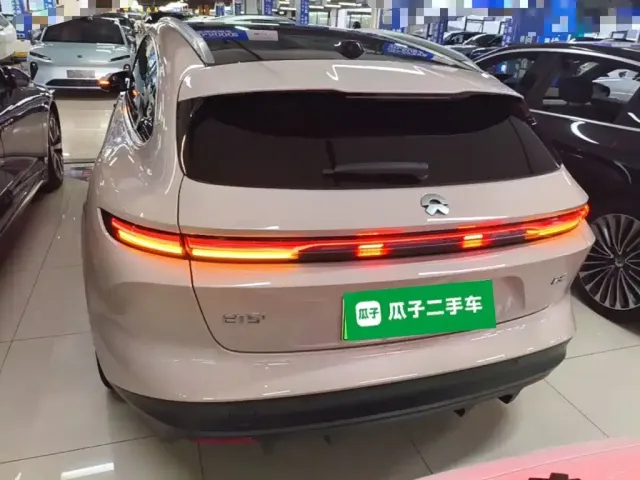 Nio ET5 Touring — Фото автомобиля 5