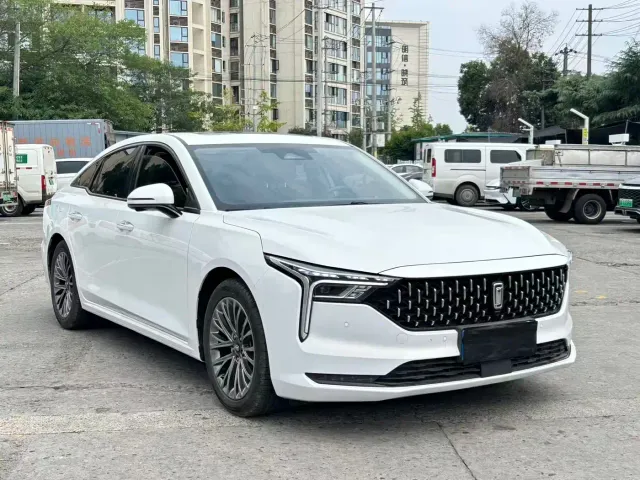 Bestune B70 — Фото автомобиля 3