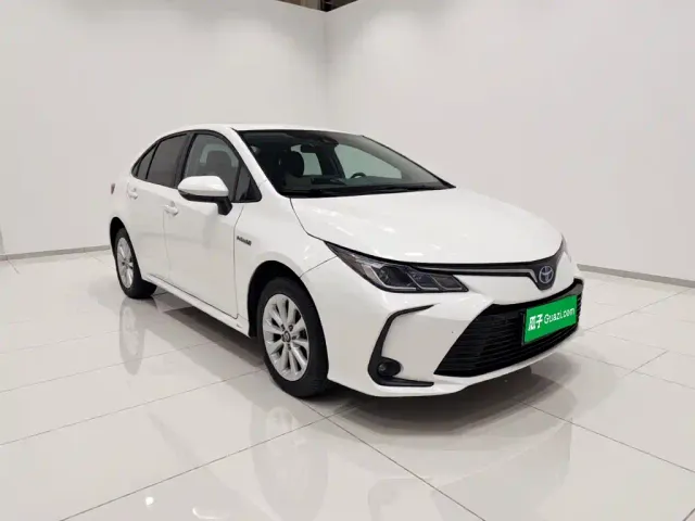 Toyota Corolla — Фото автомобиля 3