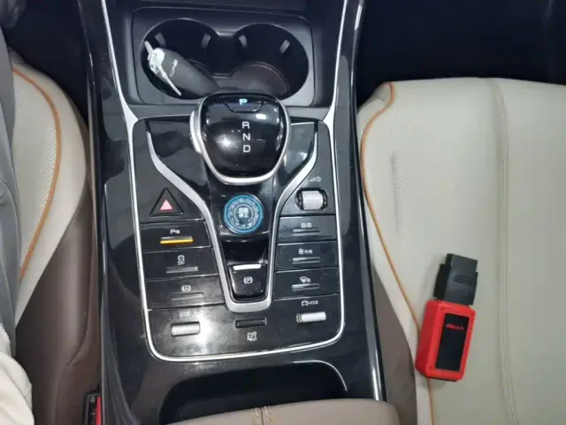 BYD Qin PLUS — Фото автомобиля 13