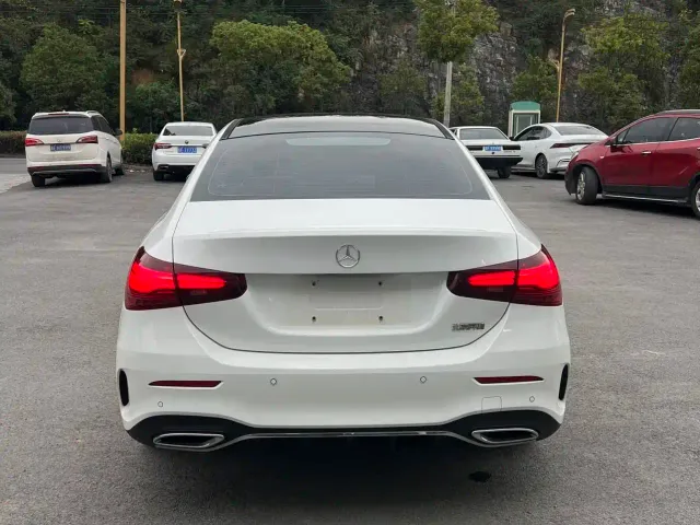 Mercedes-Benz A-Class — Фото автомобиля 16