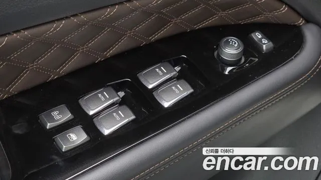 KG_Mobility_Ssangyong Rexton All Rexton Дизель 2.2 4WD — Фото автомобиля 27