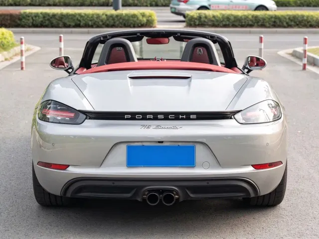 Porsche 718 — Фото автомобиля 11