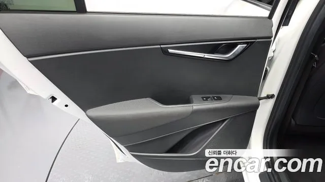 Kia Niro The All New Niro Prestige — Фото автомобиля 25
