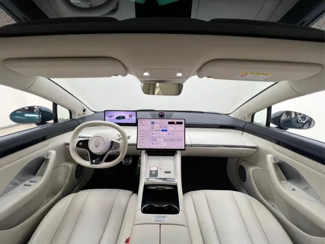 Luxeed S7 — Фото автомобиля 19