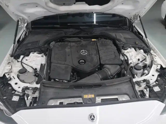 Mercedes-Benz C-Class — Фото автомобиля 10