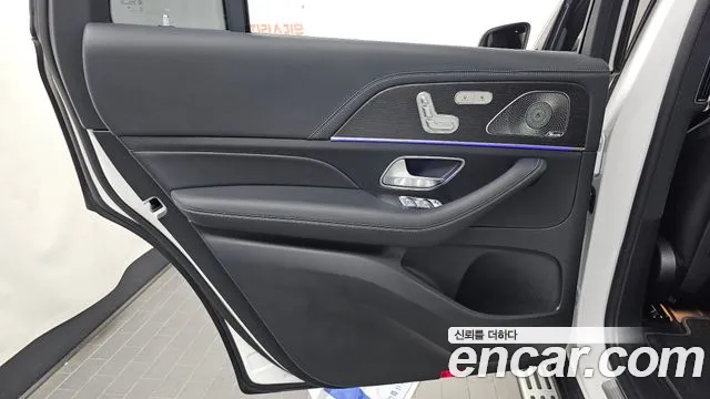 Mercedes-Benz GLS-Class — Фото автомобиля 18