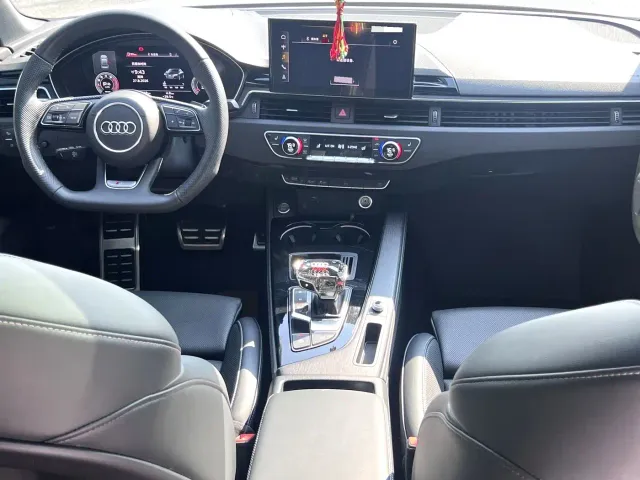 Audi A4L — Фото автомобиля 4