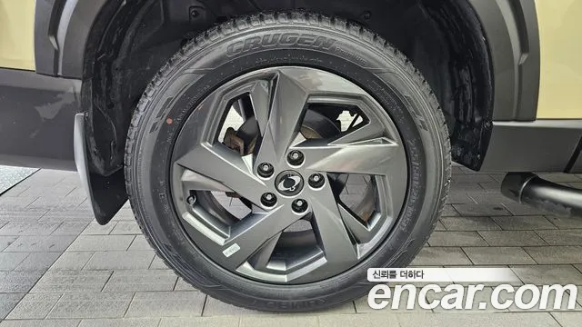 KG_Mobility_Ssangyong Rexton Новый Rexton Sport Khan Дизель 2.2 4WD — Фото автомобиля 5