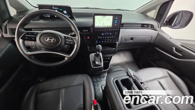 Hyundai Staria Staria — Фото автомобиля 7