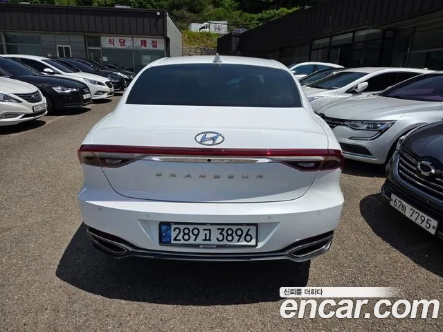Hyundai Grandeur Grandeur (New) — Фото автомобиля 4