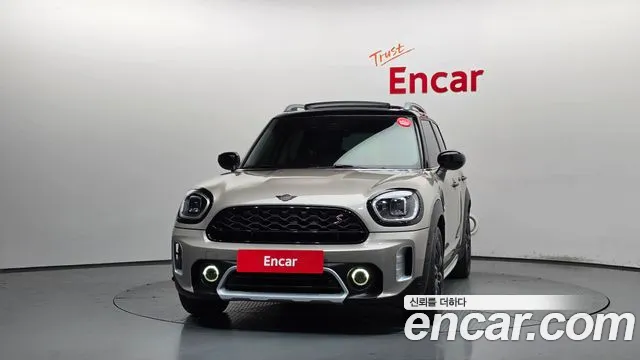 MINI Countryman — Фото автомобиля 3