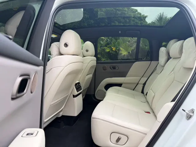 Li Auto i6 — Фото автомобиля 6