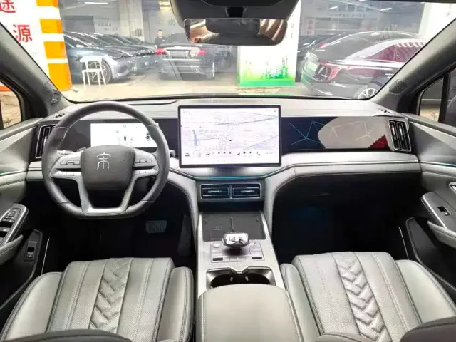 BYD Song L DM-i — Фото автомобиля 5